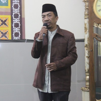Kurma Hari Kelima Belas : Penyuluh Ungkap Perbedaan Makna Tukang Shalat Dengan Ahli Shalat