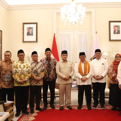 Bahas Hibah Lahan KUA dengan Gubernur, Wamenag: Kami Ingin Tampilkan Wajah Layanan Kegamaan di Jakarta