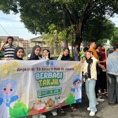 Siswa MAN 20 Jakarta Bagikan Takjil Gratis, Perkuat Kepedulian Sosial di Bulan Ramadan