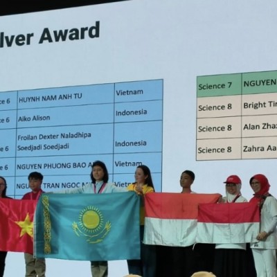 Siswa MTsN 32 Jakarta Raih Silver Award di Ajang Internasional STEMCO 2026