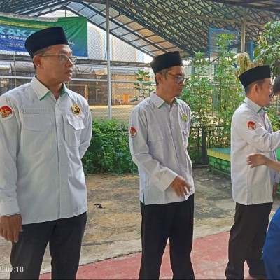 MIN 14 Al-Azhar Asy-Syarif Gelar Apel Perdana dan Halal Bihalal Pascaidulfitri