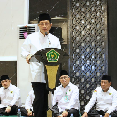 Menag Tekankan Makna Halal Bihalal dan Pentingnya Silaturahmi pada Pembinaan ASN Kemenag DKI Jakarta