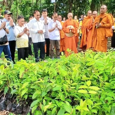 Kemenag Jakarta Utara Ikut Tanam 6.700 Pohon Peringati 67 Tahun SAGIN