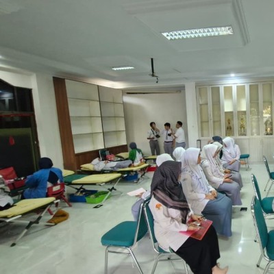MAN 7 Jakarta Gelar Donor Darah dan Layanan Kesehatan Gratis