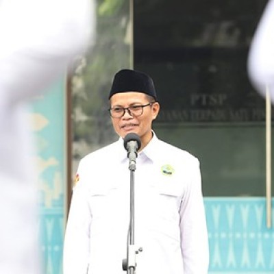 Kakanwil Kemenag DKI Jakarta Ajak ASN Tingkatkan Kinerja dan Raih Predikat WBK–WBBM