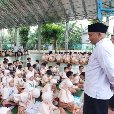 Pembiasaan Thobur Al-Qur’an, MIN 14 Tanamkan Cinta Al-Qur’an Sejak Dini