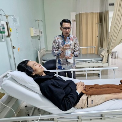 Penyuluh Agama Buddha Kankemenag Jakarta Utara Berikan Layanan Doa Rutin bagi Pasien RS Atma Jaya