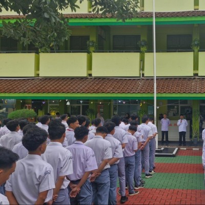 Hari Pertama Ujian Madrasah MAN 7 Jakarta Berlangsung Tertib