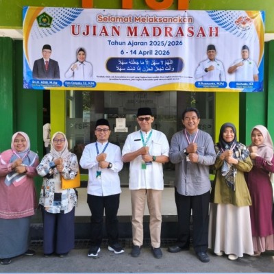 Tim Pendidikan Madrasah Pantau Ujian Madrasah di MAN 8, Dorong Profesionalitas dan Integritas