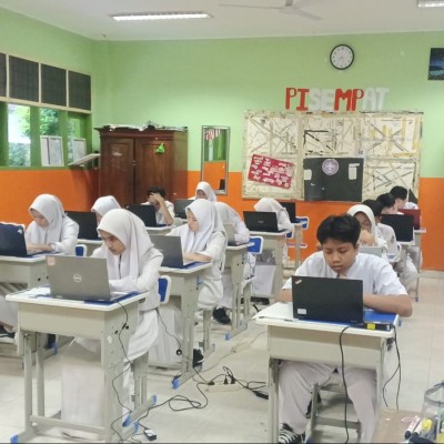 Kondusif, Pelaksanaan Tes Kemampuan Akademik di MTsN 3 Jakarta Berjalan dengan Baik