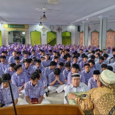 Taklim Muta’allim, MAN 7 Jakarta Perkuat Adab Menuntut Ilmu Siswa
