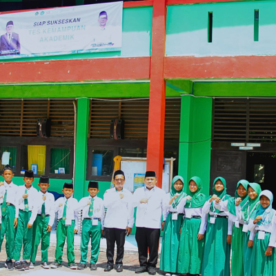 Kepala Kemenag Kepulauan Seribu Tinjau TKA di MIN 17 Pulau Kelapa, Tekankan Integritas dan Kesiapan Siswa