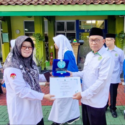 MAN 7 Jakarta Borong Penghargaan Literasi