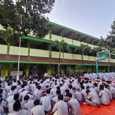 MAN 7 Jakarta Perkuat Karakter Lewat Tausiyah Pagi
