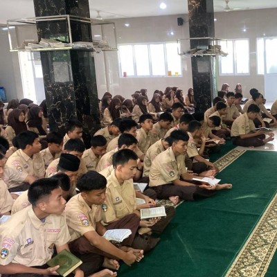 MTsN 36 Jakarta Gelar Doa Bersama Jelang Asesmen Madrasah, Perkuat Kesiapan Mental dan Spiritual Siswa