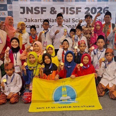 MIN 14 Al-Azhar Asy-Syarif Borong Prestasi di JISF 2026, Raih Dua Emas dan Satu Perak