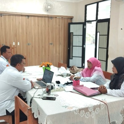 Pengawas Madrasah Monitoring Pelaksanaan UM di MTsN 26 Kepulauan Seribu