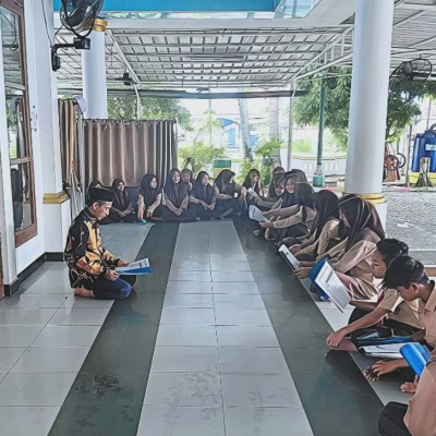 Bimas Islam Kemenag Kepulauan Seribu Perkuat Karakter Siswa Lewat Ekskul Keagamaan di MTsN 26 Kepulauan Seribu