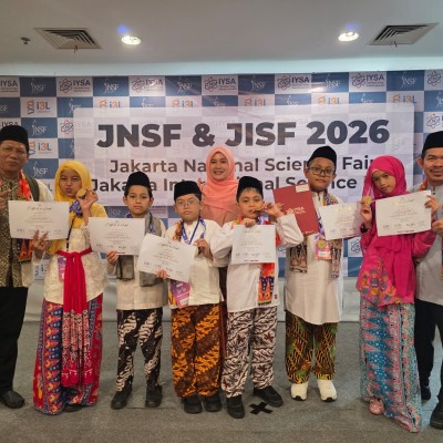 Olah Limbah Kulit Semangka Jadi Pangan Inovatif, Tim Riset MIN 14 Jakarta Raih Gold Medal di JISF 2026