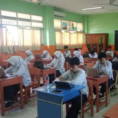 239 Siswa MTsN 3 Jakarta Ikuti Ujian Madrasah 2026, Berjalan Lancar dan Tertib
