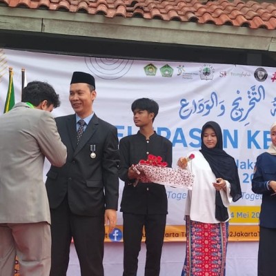 288 Siswa MAN 2 Jakarta Lulus 100 Persen, Pelepasan Angkatan 37 Berlangsung Haru dan Khidmat