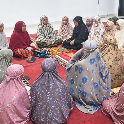 Penyuluh Agama KUA Kepulauan Seribu Utara Perkuat Pembinaan Keagamaan Siswi SMAN 69 Jakarta