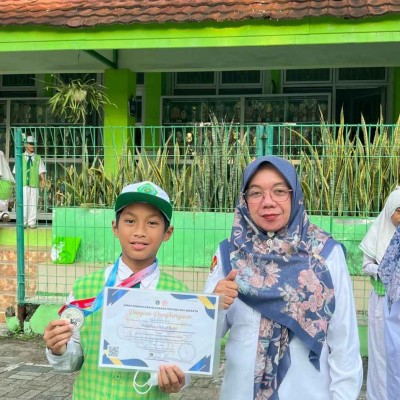 Siswa MIN 8 Jakarta Raih Juara 2 Balap Sepeda Pelajar Tingkat Provinsi DKI Jakarta