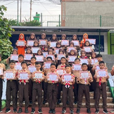 Siswa MIN 8 Jakarta Raih 45 Medali Emas pada Indonesian Medical Olympiad 2026