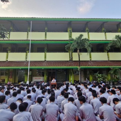 MAN 7 Jakarta Gelar Kajian Pagi, Perkuat Nilai Keikhlasan dan Pendidikan Karakter