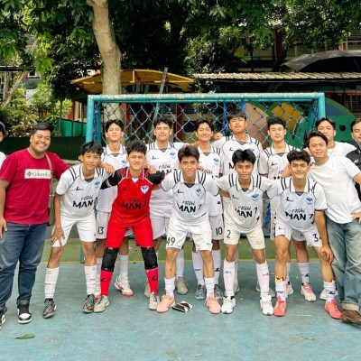 Tim Futsal MAN 7 Jakarta Raih Juara 1 di MA Pembangunan