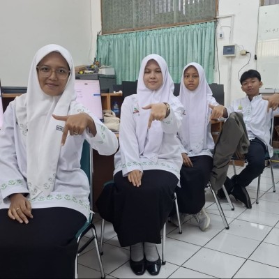 Siswa MAN 7 Jakarta Raih Enam Medali Emas PERSENA 2026