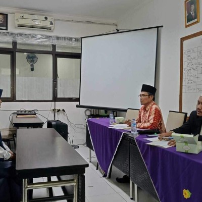 MTsN 10 Jakarta Gelar Munaqosah Tahfidz Al-Qur’an Bersama PTIQ