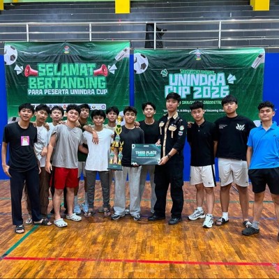 Tim Futsal MAN 7 Jakarta Raih Juara Tiga Unindra Cup Jabodetabek