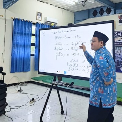 Hari Kedua Literasi Al-Qur'an, Siswa SMPN 133 Jakarta Dalami Tajwid, Makhraj, dan Tulis Al-Qur'an