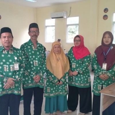 Pengawas Madrasah Kemenag Kepulauan Seribu Monitoring Pelaksanaan ASAT di MIN 17 Kepulauan