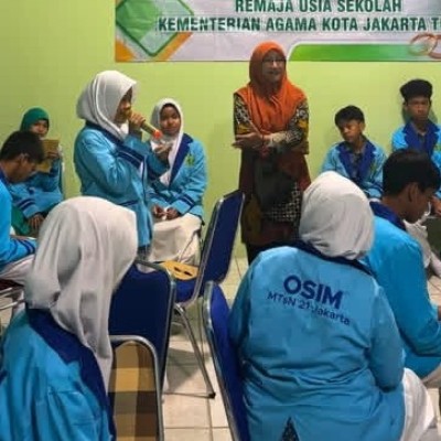 Kankemenag Jakarta Timur Bekali Siswa MTsN 21 Jakarta melalui Bimbingan Perkawinan Usia Sekolah