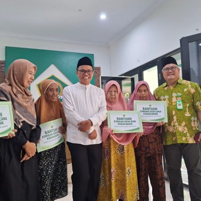 Kanwil Kemenag DKI Jakarta Salurkan Santunan untuk Korban Kebakaran di Johar Baru dan Kemayoran