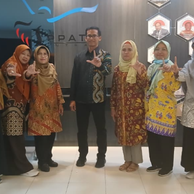 PPATK Dorong Penguatan Literasi Finansial, Guru MAN 6 Jakarta Timur Tekankan Edukasi Sejak Dini
