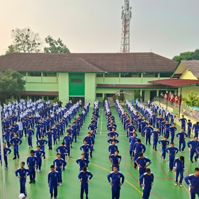 Usai ASAT, MTsN 14 Jakarta Timur Gelar Senam Pagi Bersama untuk Jaga Kebugaran dan Perkuat Kebersamaan
