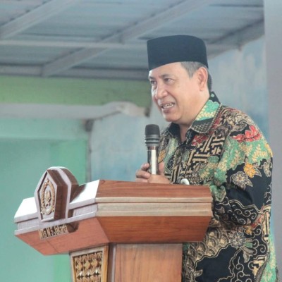 Kepala KanKemenag : Ikhtiar Bathin Untuk Masa Depan Anak Adalah Berdoa Di Sepertiga Malam