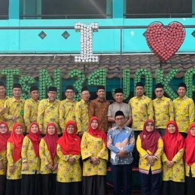 KaKanwil Apresiasi Semangat MTsN 34 Jakarta