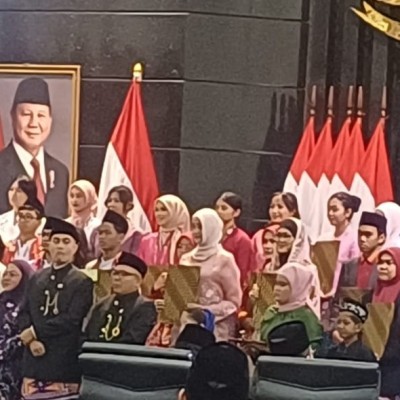 Siswa MTsN 7 Jakarta Raih Medali Emas IPA Nasional