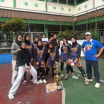 Basket Putri MTsN 3 Jakarta Juara Agonas Cup 2026