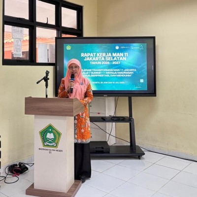 MAN 11 Jakarta Selatan Percepat Transformasi melalui 7 Summit 11