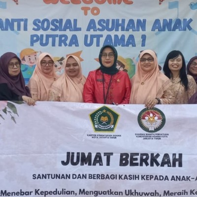 DWP Kankemenag Jakarta Timur Salurkan Bantuan kepada Anak Asuh PSAA Putra Utama 1