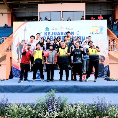 MTs Al-Wathoniyah 43 Raih Juara Egrang Estafet, Harumkan Madrasah di Ajang Olahraga Tradisional DKI Jakarta