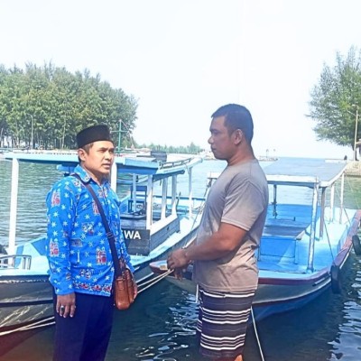 Penyuluh Agama KUA Kepulauan Seribu Selatan Ajak Nelayan Pulau Pari Jaga Laut Melalui Ekoteologi