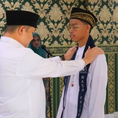Kepala KanKemenag Kukuhkan Pengurus Rohis, Dorong Jadi Agen Moderasi Beragama di Era Digital