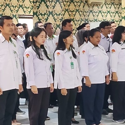 Apel Pagi, Kankemenag Jakarta Timur Tegaskan Disiplin Kehadiran ASN sebagai Wujud Integritas