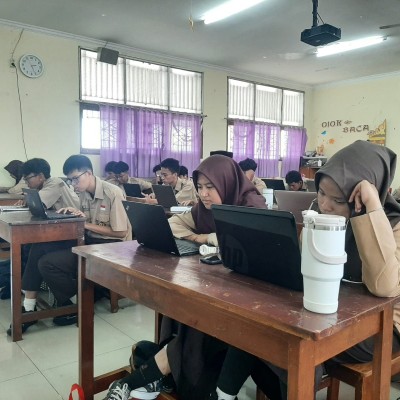 Hari Kedua UKBI Adaptif Kolektif MAN 7 Jakarta Berlangsung Tertib dan Lancar
